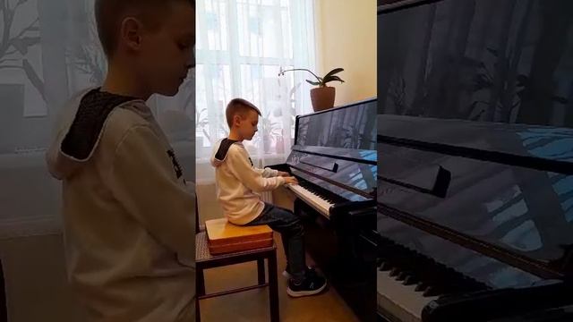 М. Экштейн Каприз Гномов