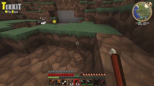 Tekkit Classic - Episode 3: Balkon's Throwable Weapons