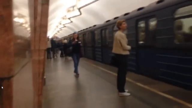 ЕЖ3/ЕМ508Т на Таганско-Краснопресненской линии в последние месяцы своей эксплуатации./2020 год