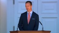 Peyton Manning Passes Footballs and Advice to Graduating Students