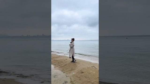 Жду вас на песчаном пляже Анапы.