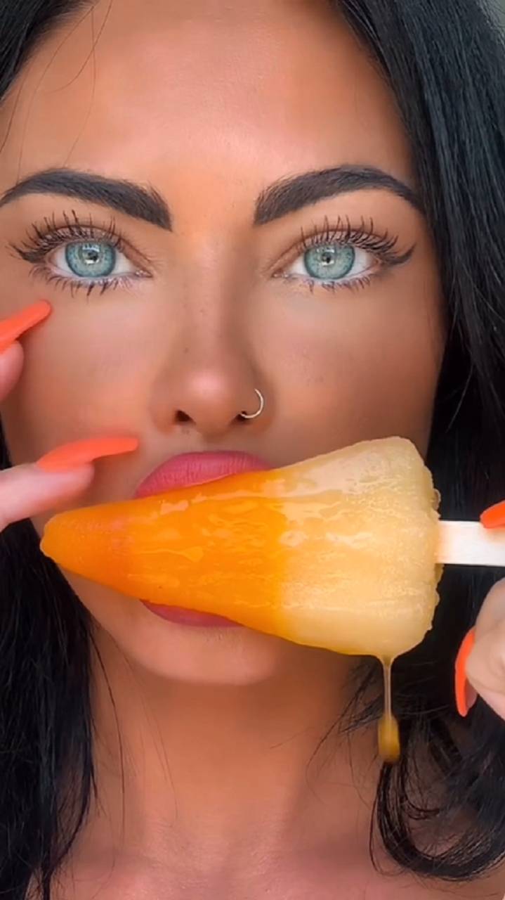 Человек должен каждый день своей жизни слушать немного музыки, читать немного поэзии и видеть прекра