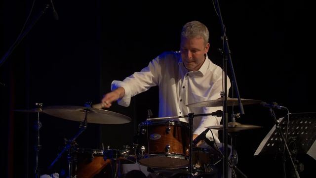 Peter Sarik: Bartók Béla: Topogó - Peloc