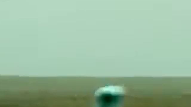 Вовремя нагнулась