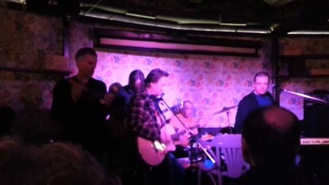 Адо - Я убегаю от дождя [клуб "Дума", 06.02.2015]