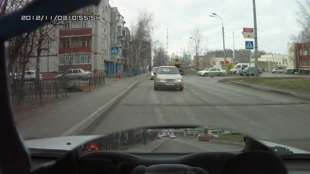 Тобольск. Нарушение ПДД. Встречка