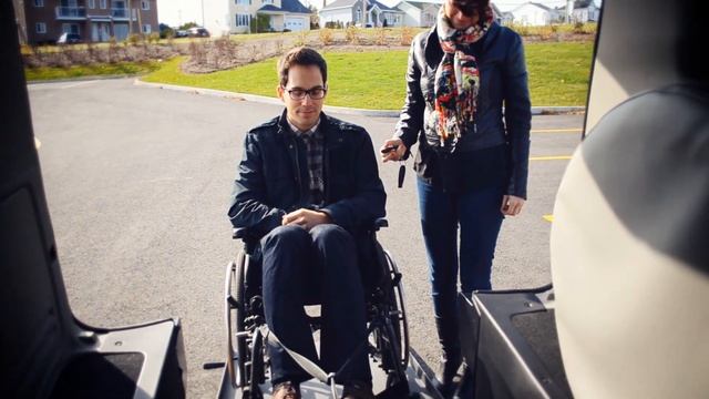 Demo - Adapt Solutions POWER PULL Wheelchair Ramp Loading Assist Device For Wheelchair Vans