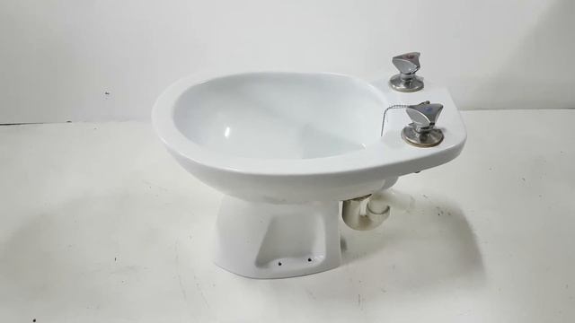 Bidé Roca Lucerna color blanco / Bidet Roca Lucerna blanco / Bidel Roca Lucerna blanco