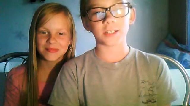 Наше первое видео/Лиза и Лина