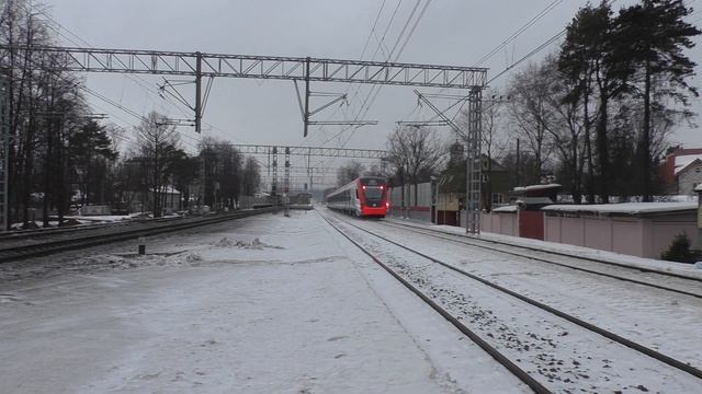 Электропоезд ЭГ2Тв-005 "Иволга" ЦППК перегон Кунцево-1 - Одинцово