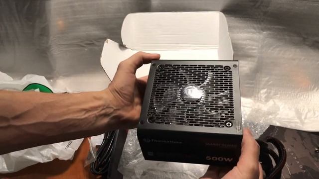 Обзор Thermaltake Smart RGB 500W из Rozetka