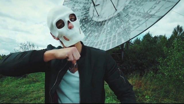 Бэдмэн Тони Раут- [1час]