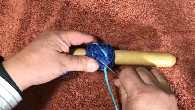 3 pass Horn knot tied in a 7 Part 6 Bight Casa Knot.