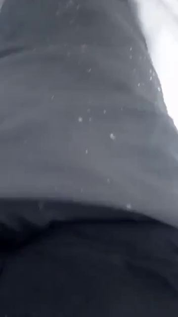 С лыжами и без