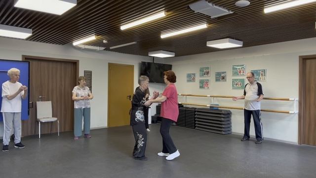 Цигун и тайцзицюань . Формула счастья и здоровья с чемпионкой Европы . Искусство шелковой нити