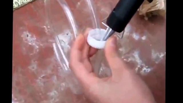 Бутылка с шлангой для удобного питья!