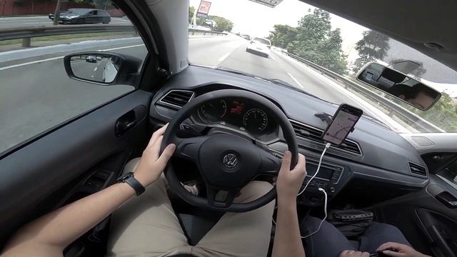 Volkswagen Voyage 1.6 - POV