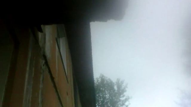 Показывают свой балкон. (Не аватария)|