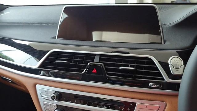 BMW 730Li LCI M Sport Facelift 2019 [G12] In Depth Review Indonesia