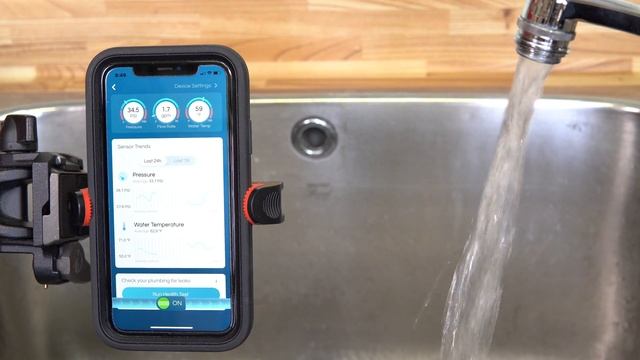 FLO by MOEN Smart Water Leak Detection System OVERVIEW and UNBOXING