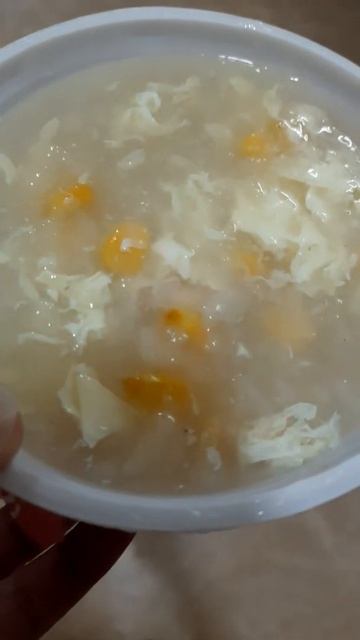 #shorts🍔 FOOD VLOG🍔🧿SUBSCRIBE🧿HOT SWEET CORN CHICKEN SOUP IN COLD WINTERS🥰🥶🥶😋😋IS IT UR FAV TOO ❓❓❓