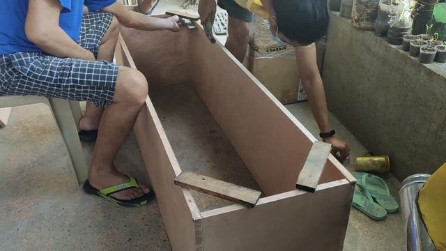 DIY TV TABLE (1pc plywood ONLY)