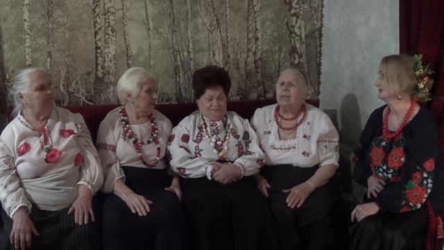 Посіяла огірочки- ця пісня нагадала бабусям про молоді роки. А Ви згадайте як Ваші бабусі співали.