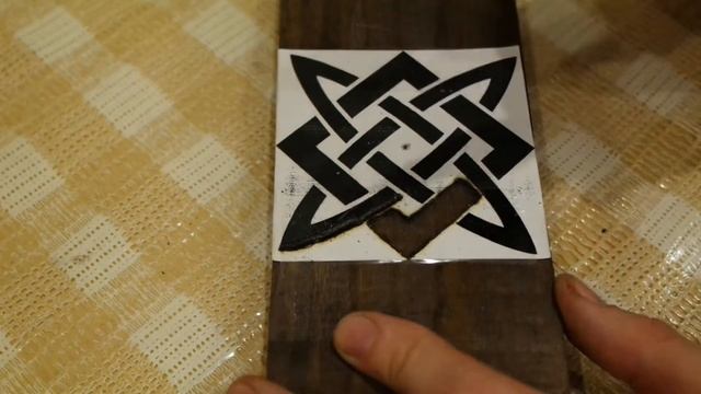 Шкатулка из дерева