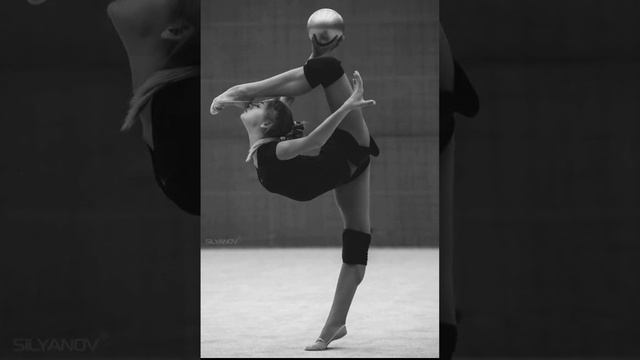 музыка для художественной гимнастики с мячом,булавами,обручем,м
скакалкой,бп