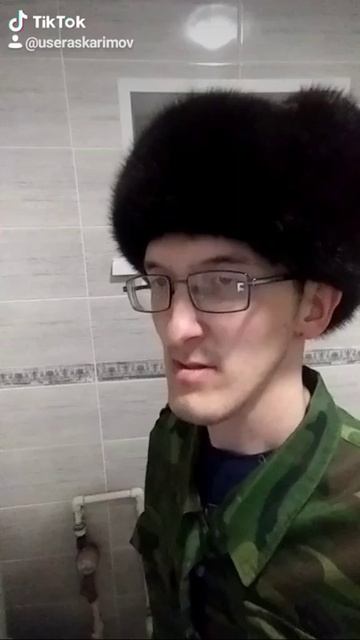 Пародия на Солдаты: Штык нож упал в дырочку