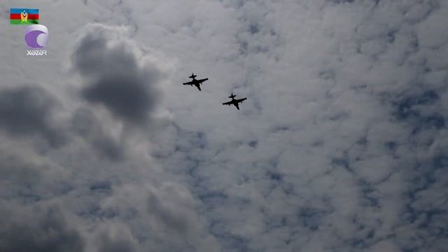 Azərbaycan və Türkiyə pilotları SU 24-ləri idarə etdi....