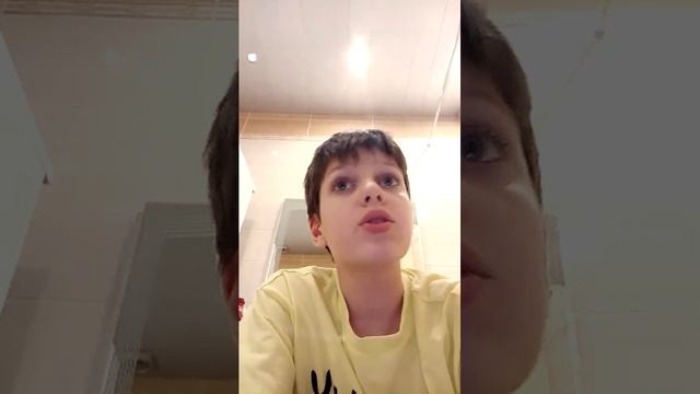 Поздравляю девушек с 8 мартом