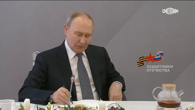 Путин пообещал решить вопрос со статусом ветерана СВО для бывших заключенных