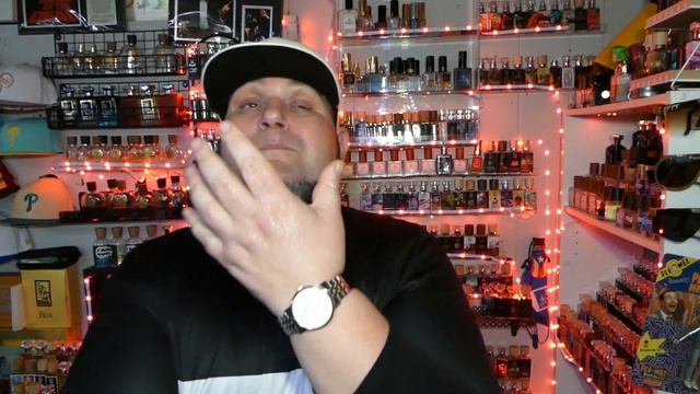 FATBOY QUICKIE. THE BEST VANILLA FRAG!! DROWNING IN MADAGASCAR VANILLAC DREAMS.