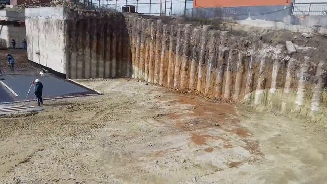 Котлован под жилой дом