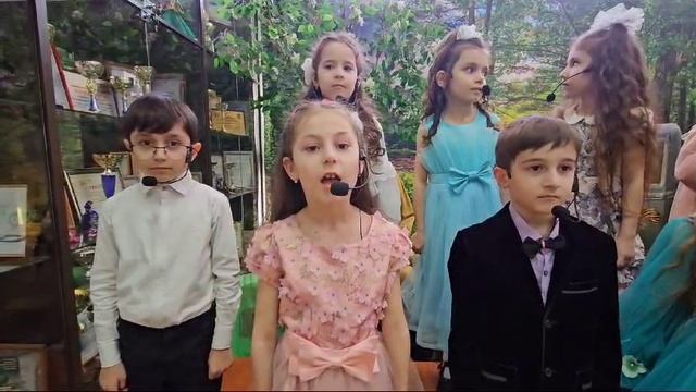 Счастливое детство