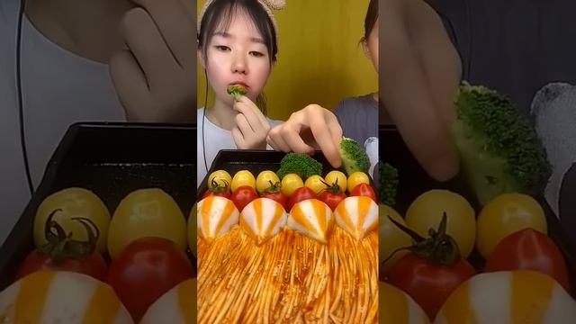 Сказать "спасибо" можно тут https://pay.cloudtips.ru/p/35a48c32  🥰🥰🥰