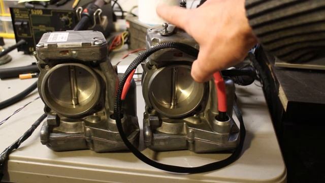 Mercedes 600SL ASR throttle actuators repaired
