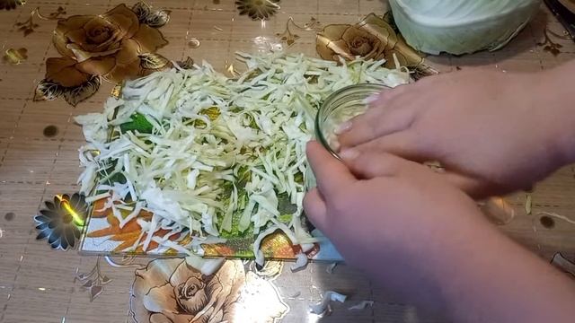Заготовка капусты на зиму. Быстрый способ.Harvesting cabbage for the winter.
