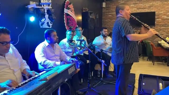 Ahmet Uygun ve Saz Ekibi - Arap Saz Semaisi Hüseyin Uygun - Ayazma Garden Restaurant"ta Bayramiç