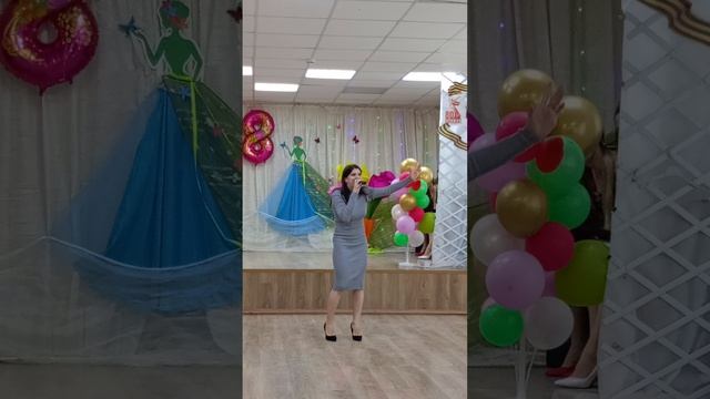Очаг исполняет Елена Чиглун