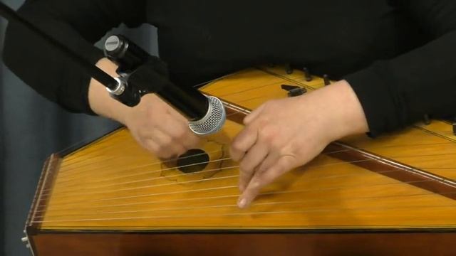 Злата Урусова - гусли - исп Русские песни - ОЙ ,ПОЛНЫМ ПОЛНА МОЯ КОРОБУШКА