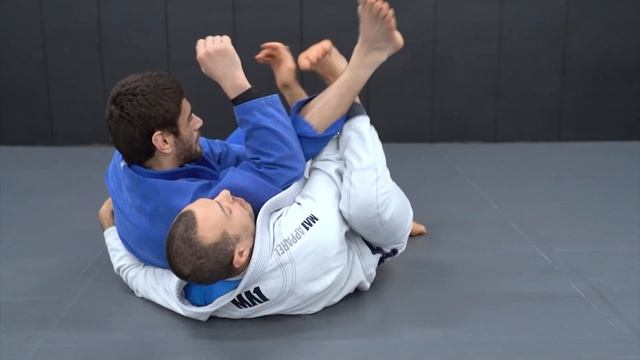 Guard Retention Linking the Techniques Reverse Half Guard by Lachlan Giles