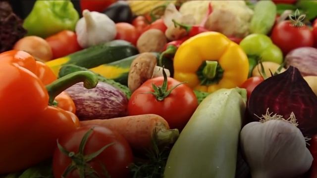 7 Collagen-Rich Foods to Eat for Healthy, Radiant Skin