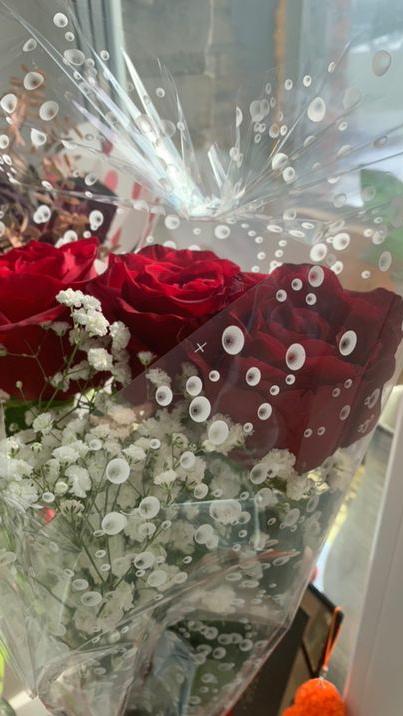 ЦВЕТЫ ОТ НАШИХ ЛЮБИМЫХ МУЖЧИН...🌺🥀🌹