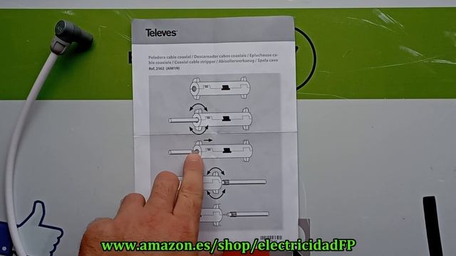 Cómo utilizar un pelacables de cable coaxial o cable de antena de TV