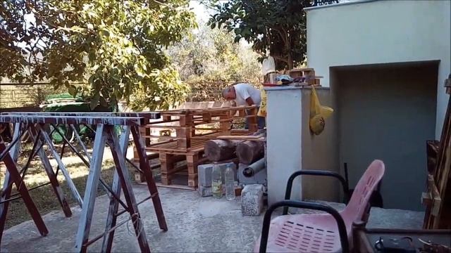 ПРОДОЛЖАЕМ ДЕЛАТЬ ДИВАНЫ ИЗ ПОДДОНОВ И БОЛТАЕМ ГРЕЦИЯ НАША ДЕРЕВЕНСКАЯ ЖИЗНЬ