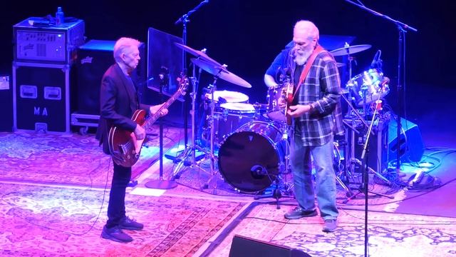 Hot Tuna - Bar Room Crystal Ball 12-4-21 Capitol Theatre, Port Chester, NY