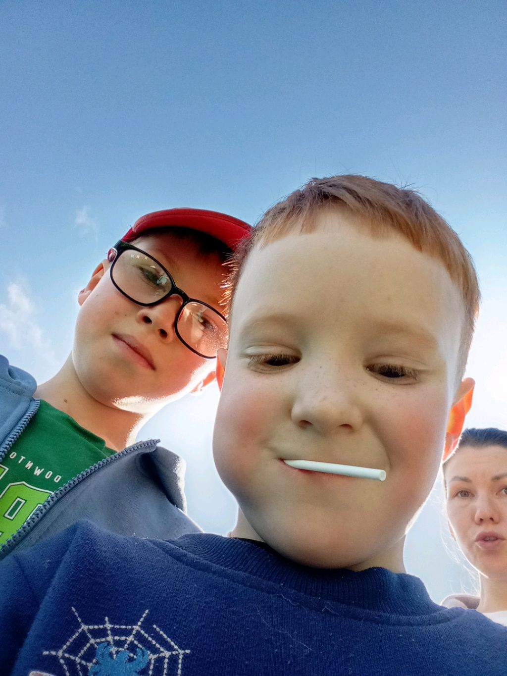 еее