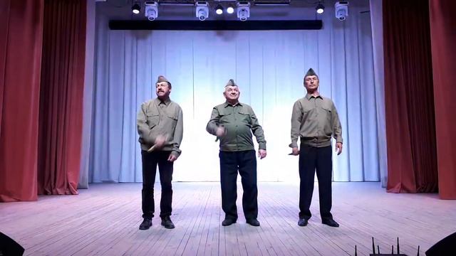 вокальное трио "Позитив" районного дома культуры